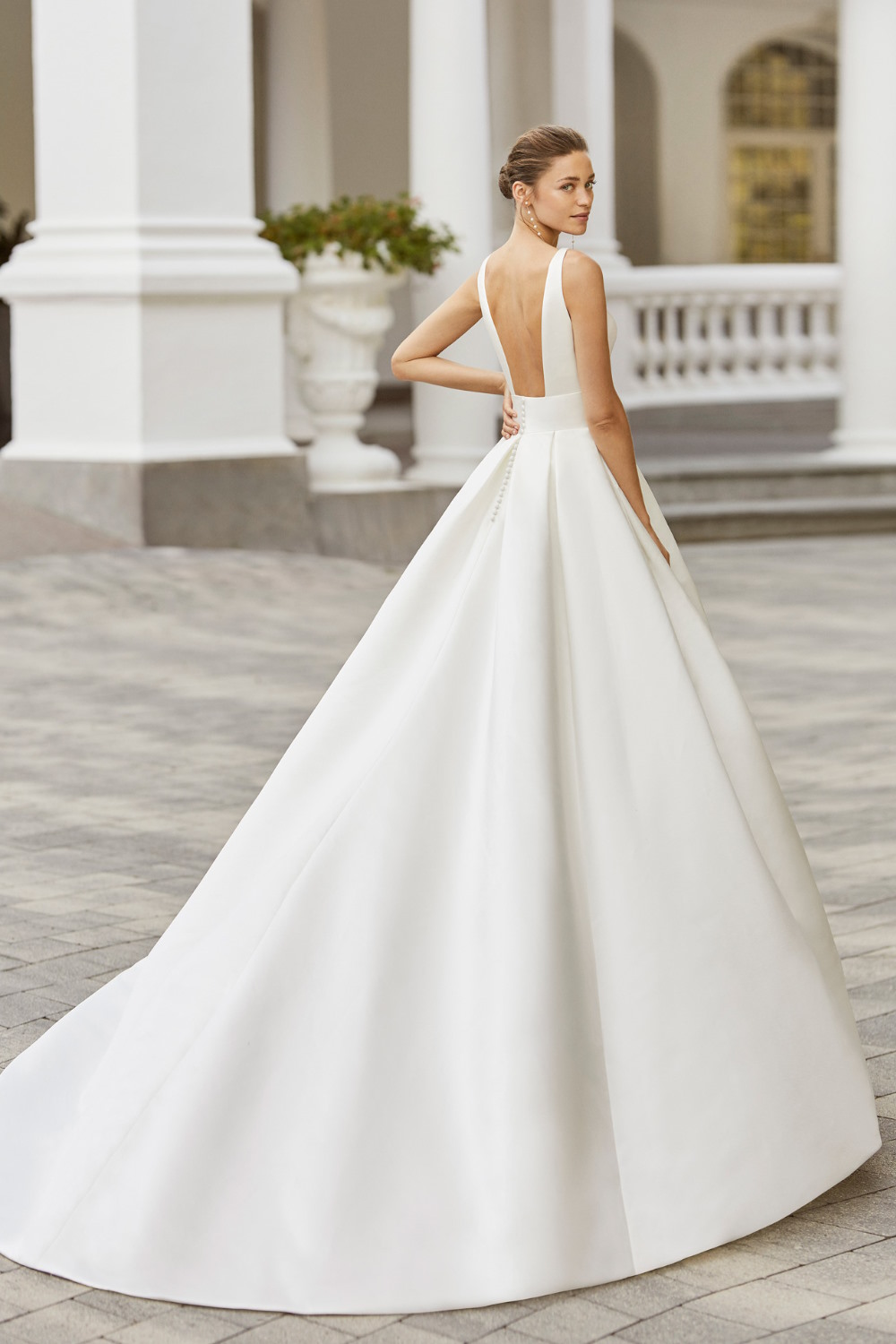 brautmode livia - bridal collection 24 - dress 1-2